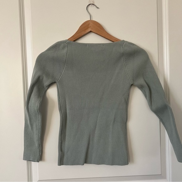 NWT Love Bonito Knit Top Size 2 - Picture 4 of 4